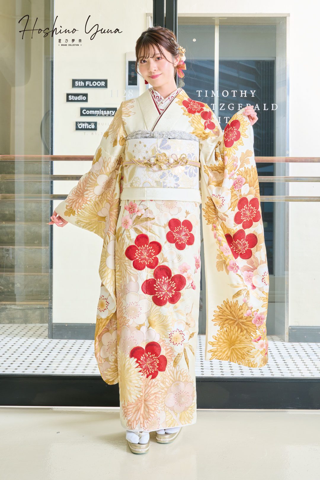 華やか振袖白F12